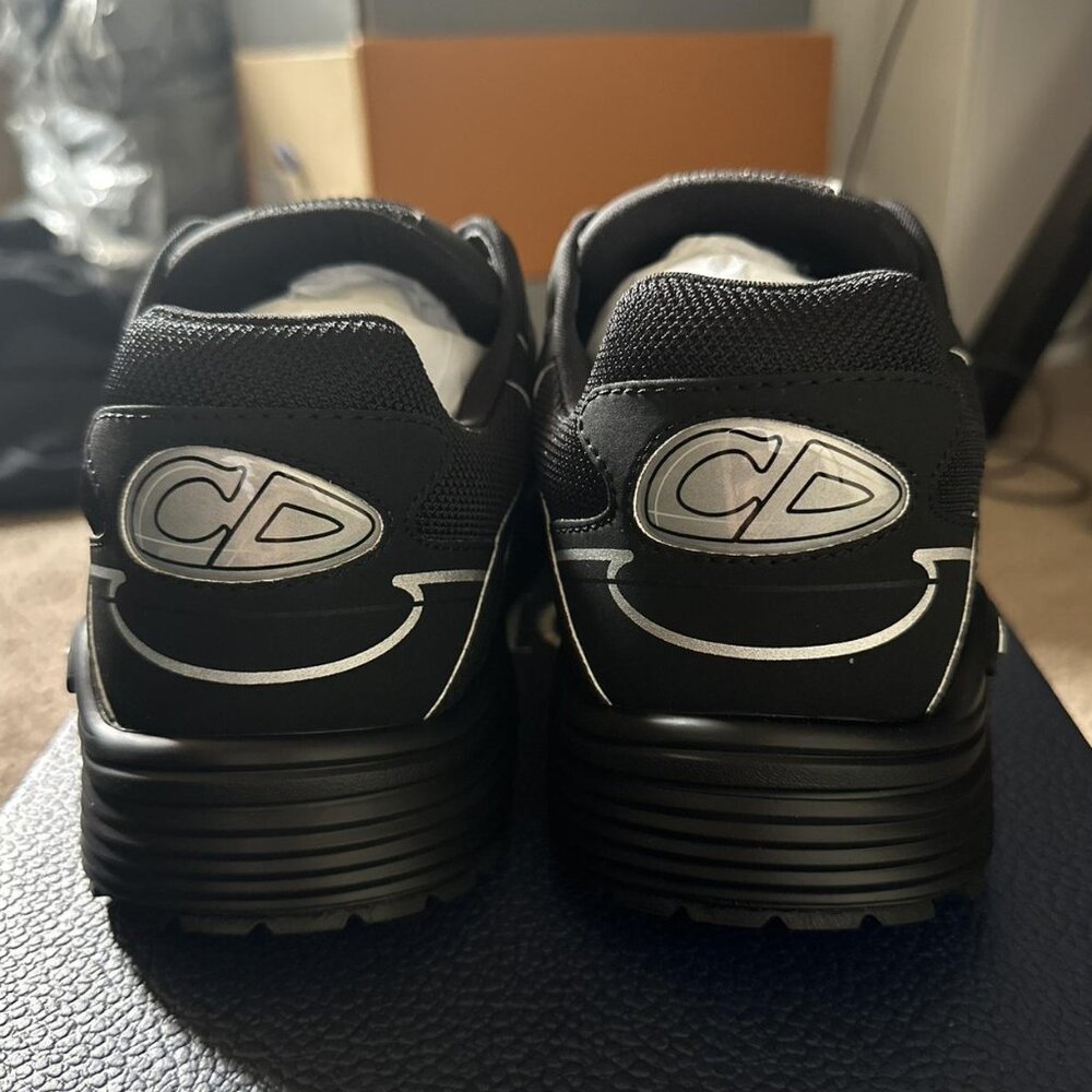 Black Dior B30 Brand new - Picture 4 of 5